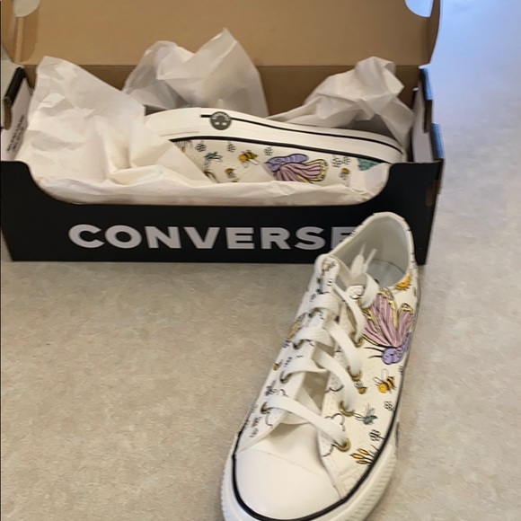 little girl converse